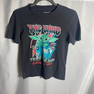 Abercrombie Kids Star Wars “The Child” Tee Size 9/10 Baby Yoda Tour Shirt